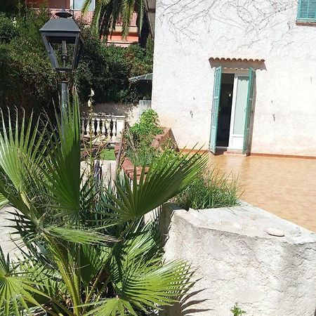 Studio De 14M2 Dans Une Maison Cagnes-sur-Mer Kültér fotó