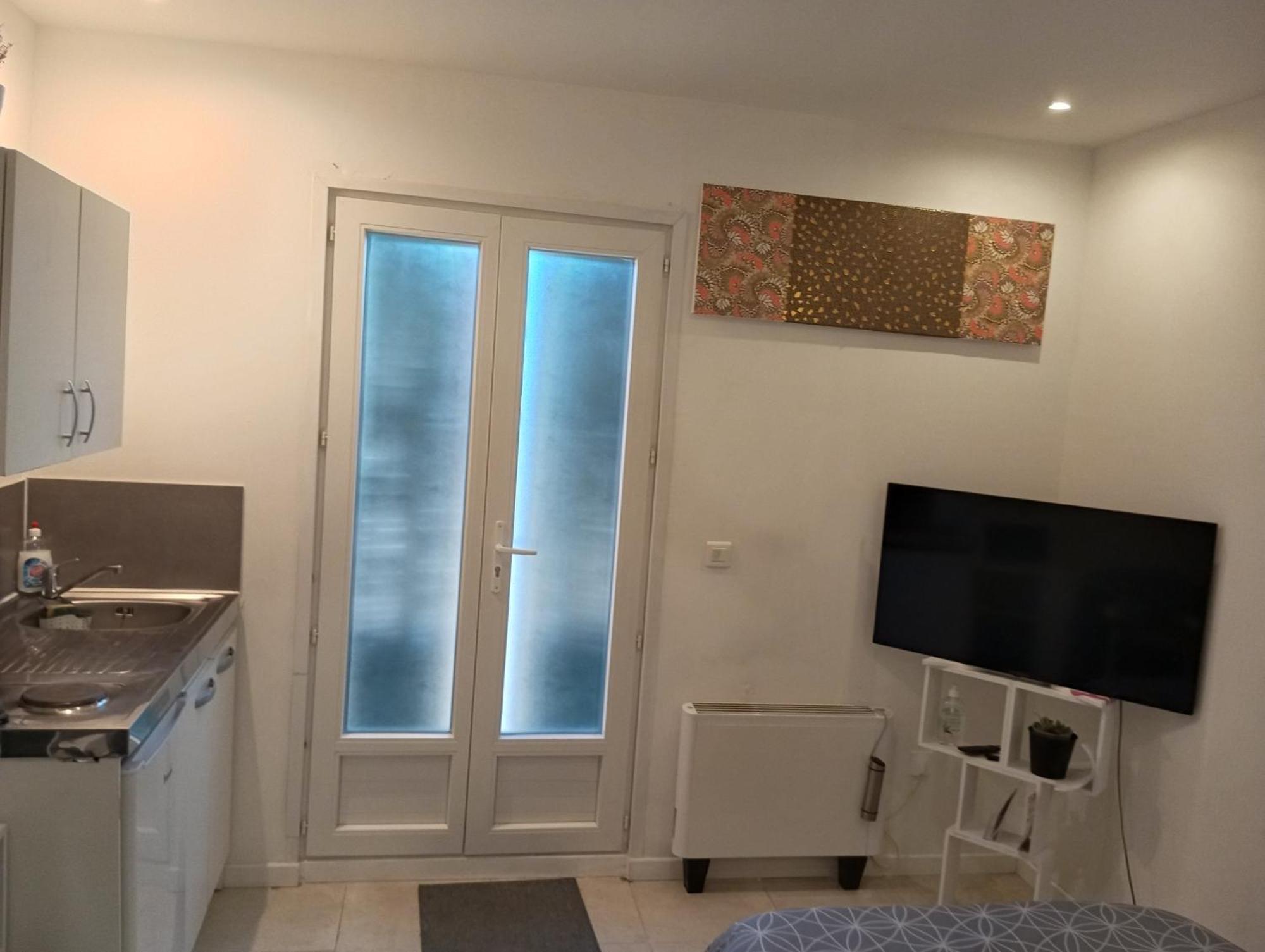 Studio De 14M2 Dans Une Maison Cagnes-sur-Mer Kültér fotó